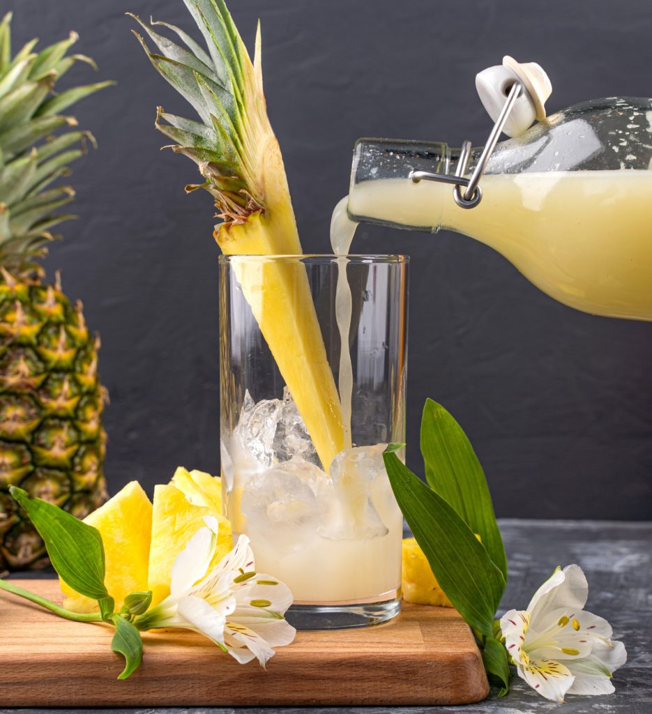 Piña Colada: Make this cocktail in Spanish