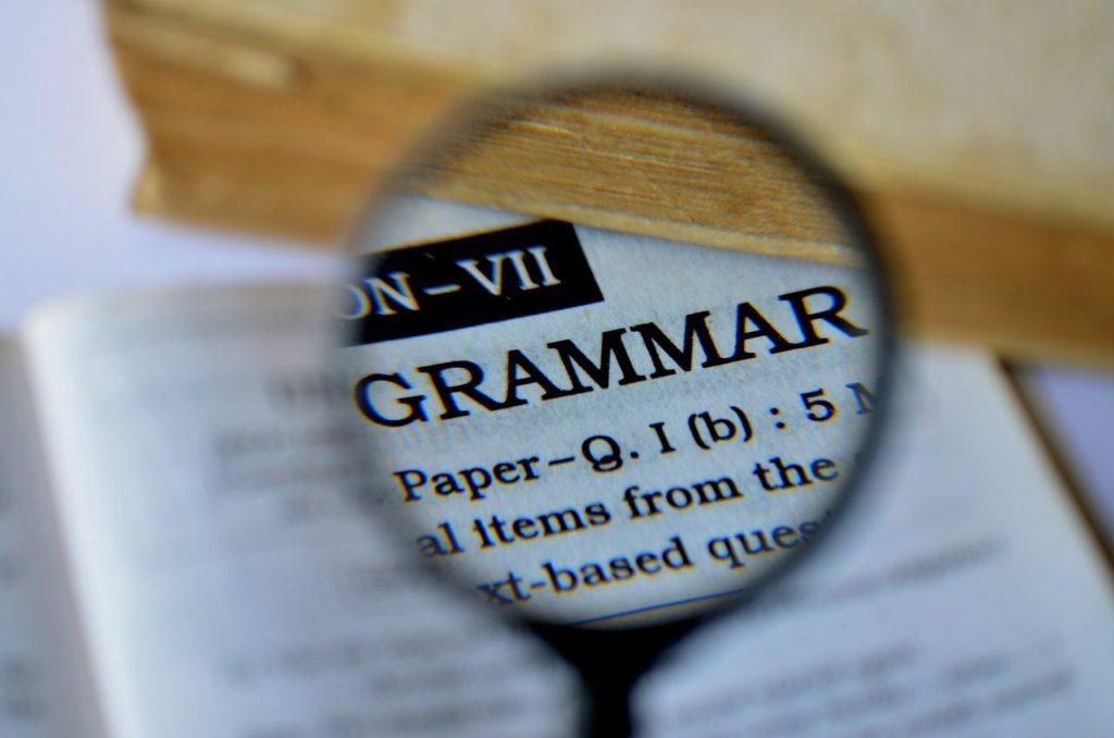 Spanish grammar rules, examining the basics